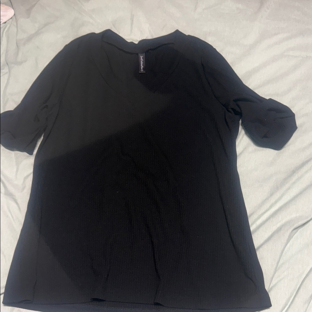 Classic Black short Sleeve Women's Top